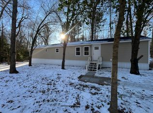 65 Brook Ln, Weems, VA 22576