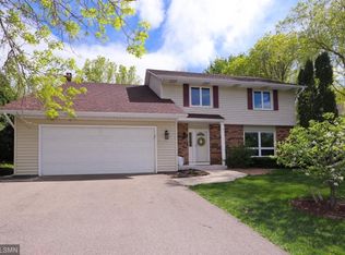 1305 139th St W, Burnsville, MN 55337