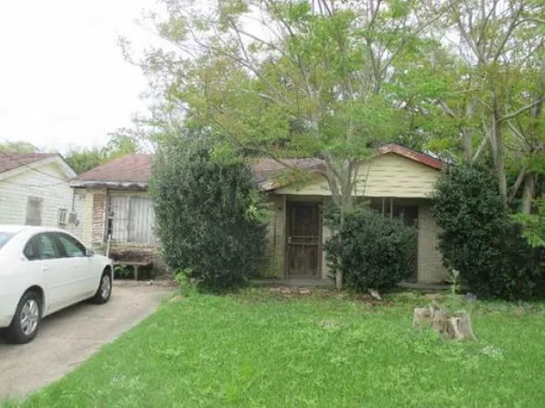 2801 Sullen Pl, New Orleans, LA 70131