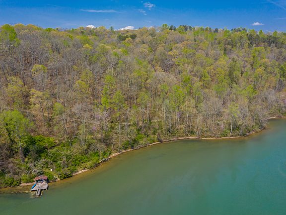 2nd image of Lakecrest Dr