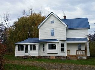 6687 N Centenary Rd, Williamson, NY 14589