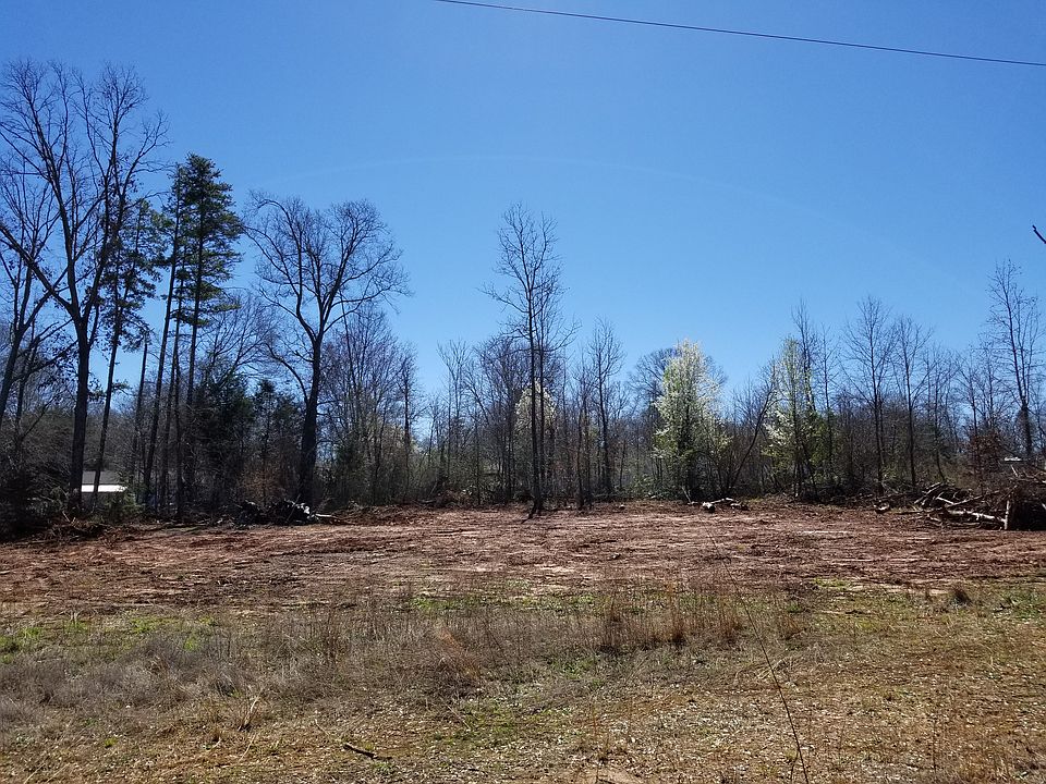 2nd image of Fort Prince Blvd