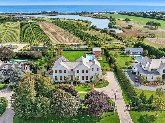 5th image of 522 Wickapogue Rd