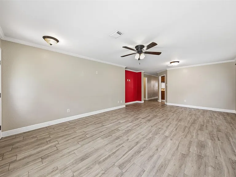 13506 Spring Ct — Photo 3
