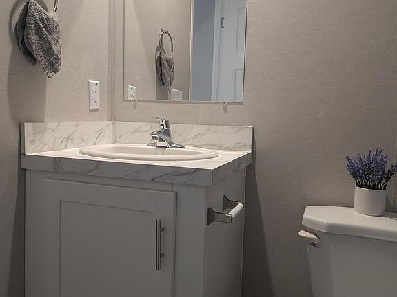 5th image of 462 Mirabile Ln