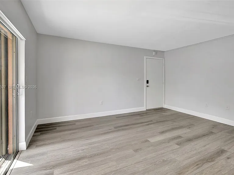 7241 Miami Lakes Dr #D14 — Photo 7