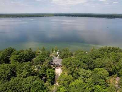 5568 Lakeview Dr, Interlochen, MI, 49643