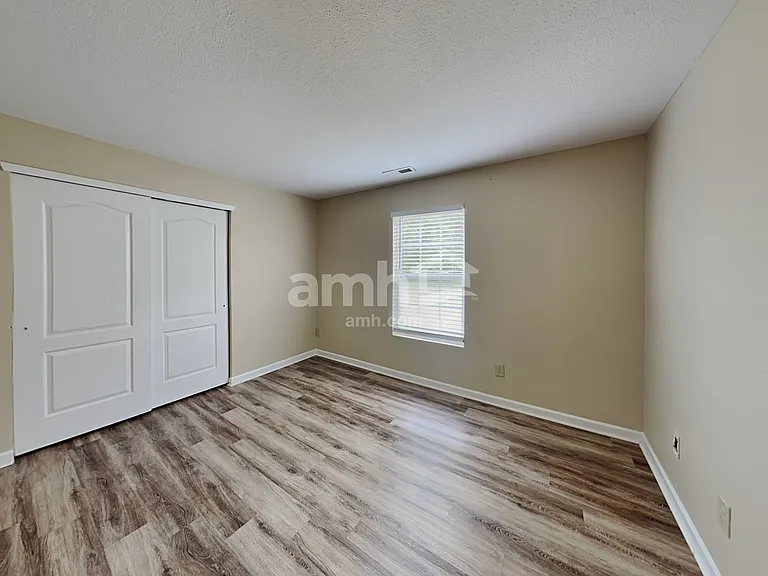 4148 Kellybrook Dr — Photo 16