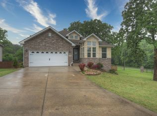 2916 West Summit, Joplin, MO 64804
