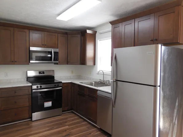 15 Lake Village Ct #15, Johnson City, TN 37601