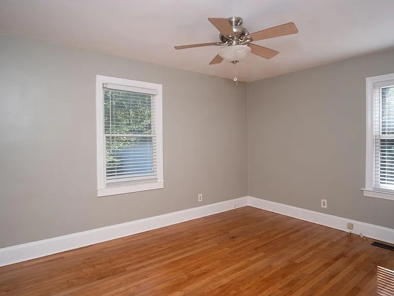 2309 Wallace Dr — Photo 6