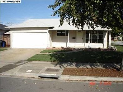 3rd image of 3996 Monterey Blvd