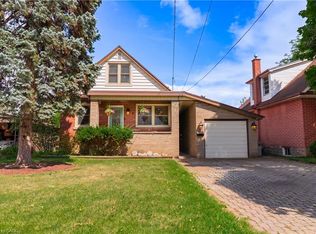 8 Cameron Ave, Hamilton, ON L9H 1P5