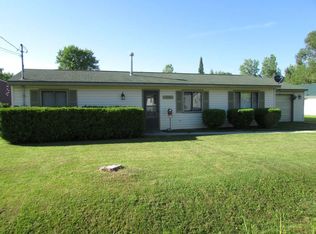 115 Ithaca Rd, Houghton Lake, MI 48629