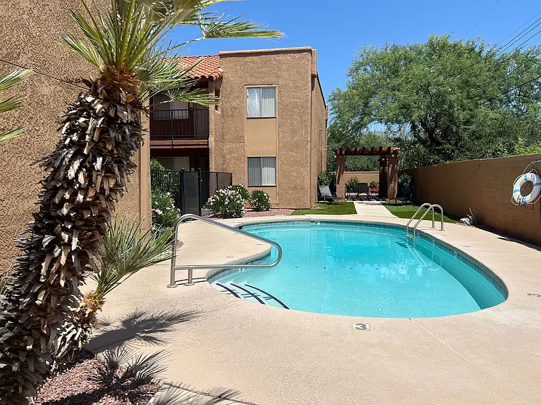 Acacia Gardens — Photo 26
