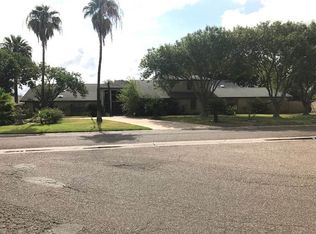 421 Martens Rd, Laredo, TX 78041