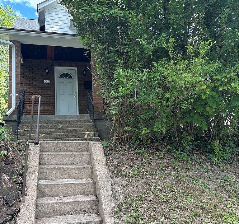 1st image of 1371 Crucible St
