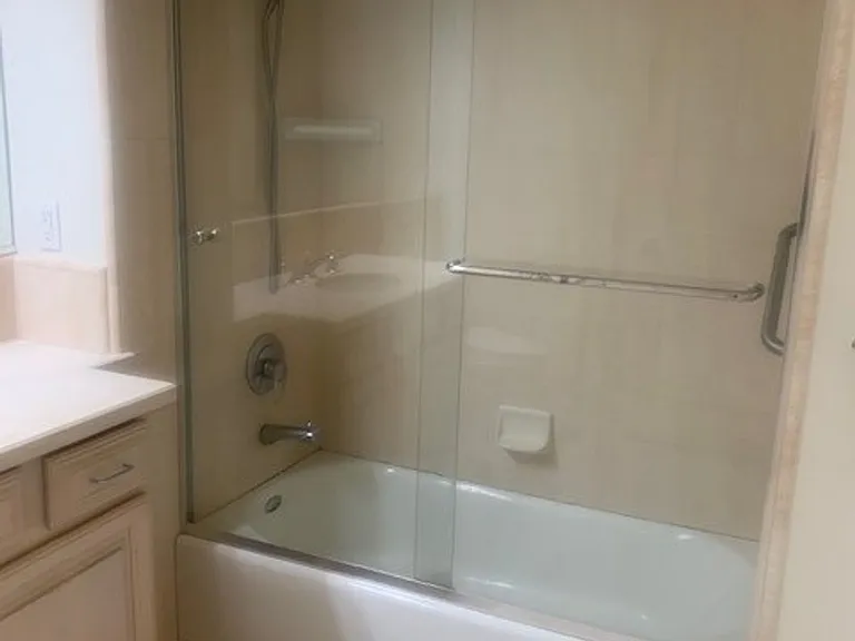 300 Laguna Honda Blvd — Photo 6