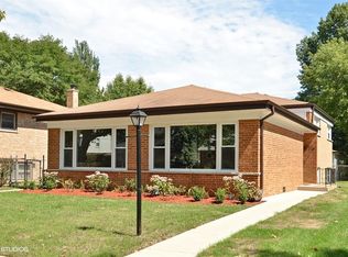 8633 Springfield Ave, Skokie, IL 60076