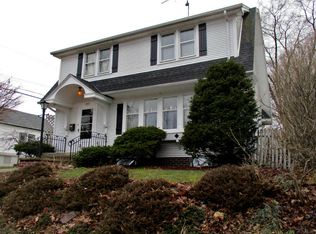 1812 S 9th St, Sheboygan, WI 53081