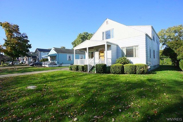 2nd image of 3020 McKoon Ave