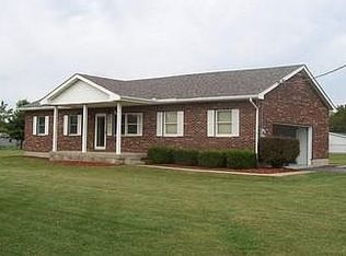 10711 Rolling Acres Dr, Georgetown, OH 45121