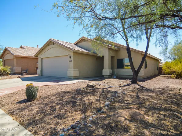 9495 N Winter Wren Ave, Tucson, AZ 85742
