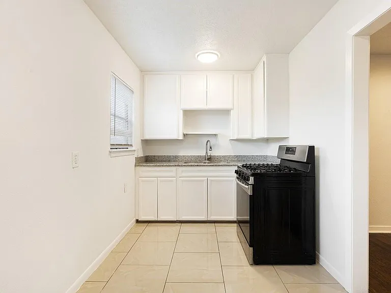 8451 1/2 Howard Dr — Photo 8