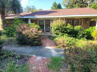 1105 NE 3rd St, Gainesville, FL 32601