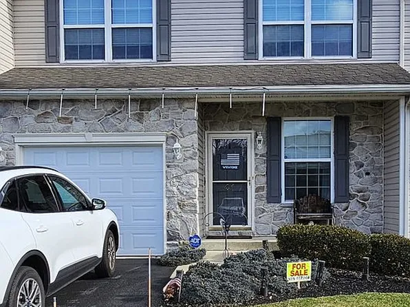 41 Helene Ct, Hamburg, PA 19526