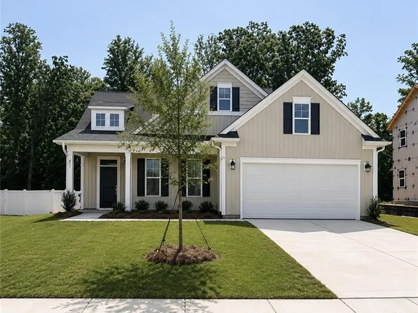 455 Yarrow Dr, Lexington, NC 27295