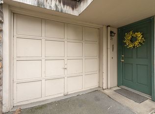 2727 Gateway St APT 27, Springfield, OR 97477