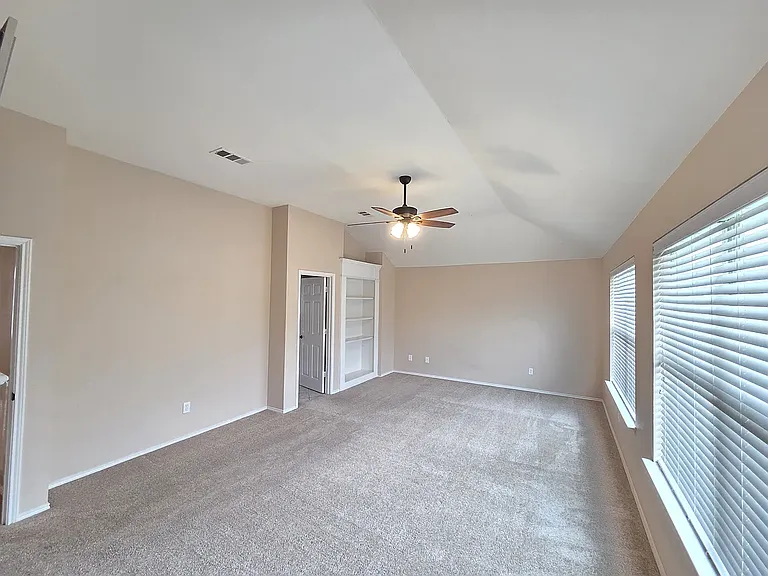 625 Manchester Dr — Photo 44
