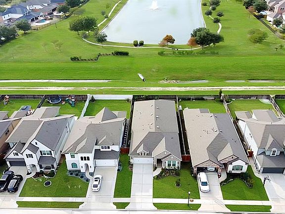 4th image of 11739 Lost Maples Springs Drive