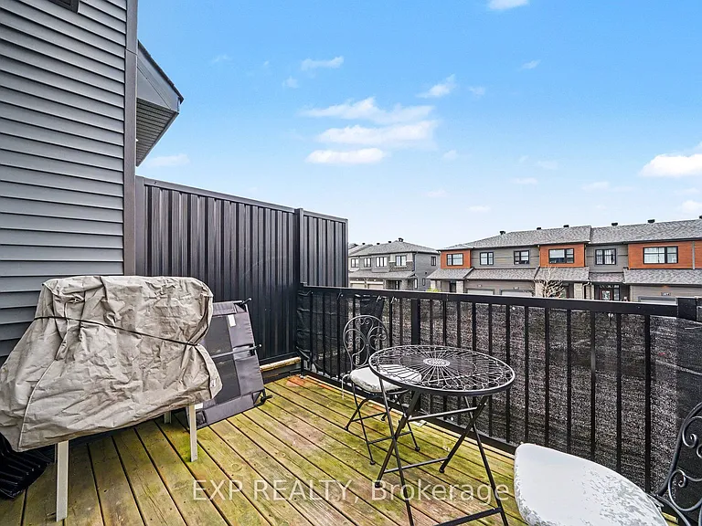 108 Teelin Cir — Photo 30