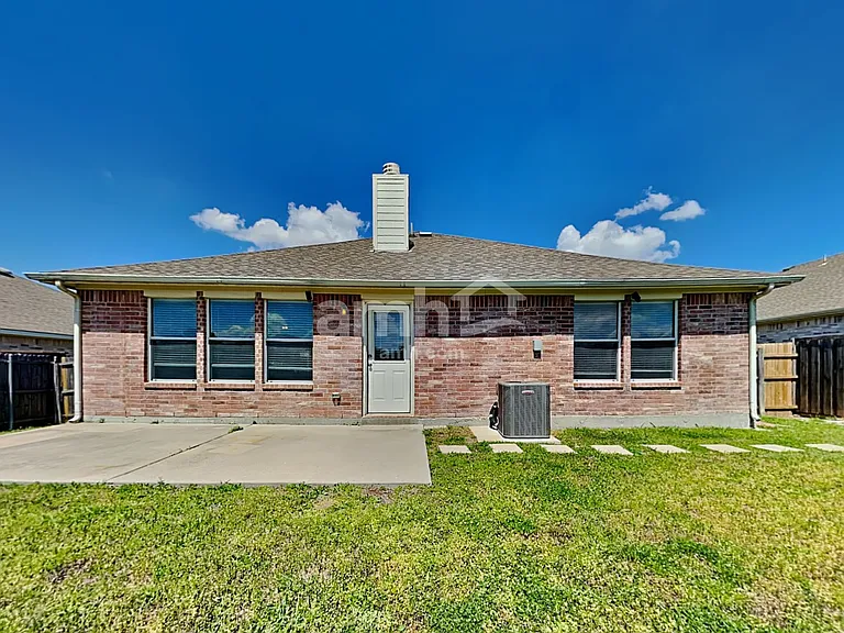 617 Overton Dr — Photo 21