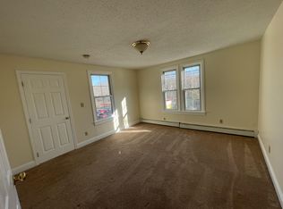73-77 West Thames Street - 73B, Norwich, CT 06360
