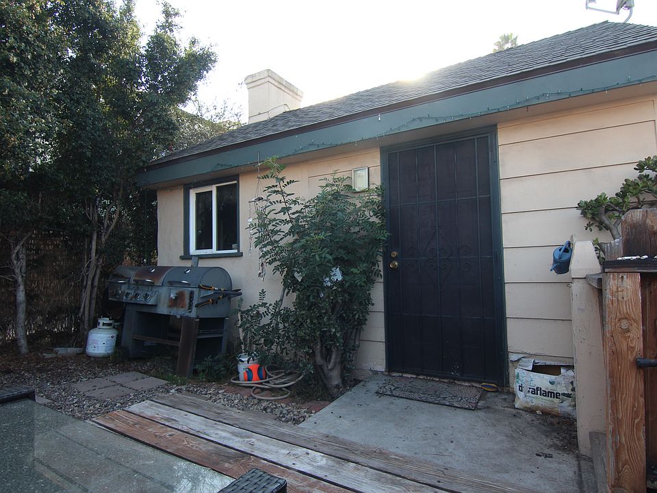 1st image of 7330 La Jolla Blvd
