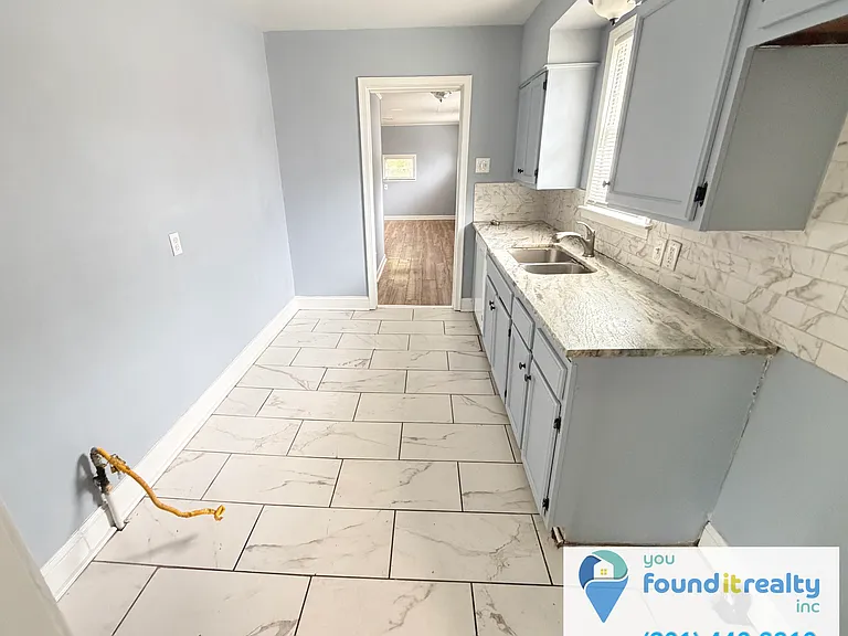 Kitchen - photo 2