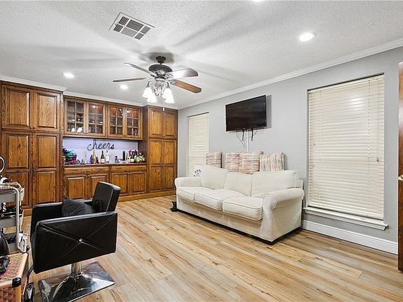 4th image of 3836 Briant Dr
