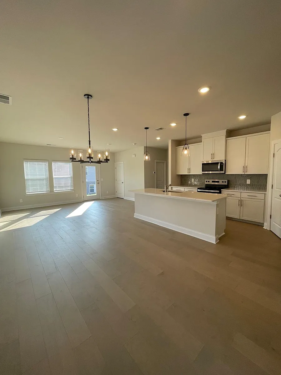 Building Photo - 2306 Yukon Ct