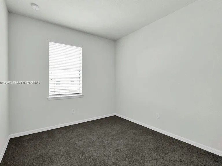 1240 Eucalyptus Dr #2 — Photo 17