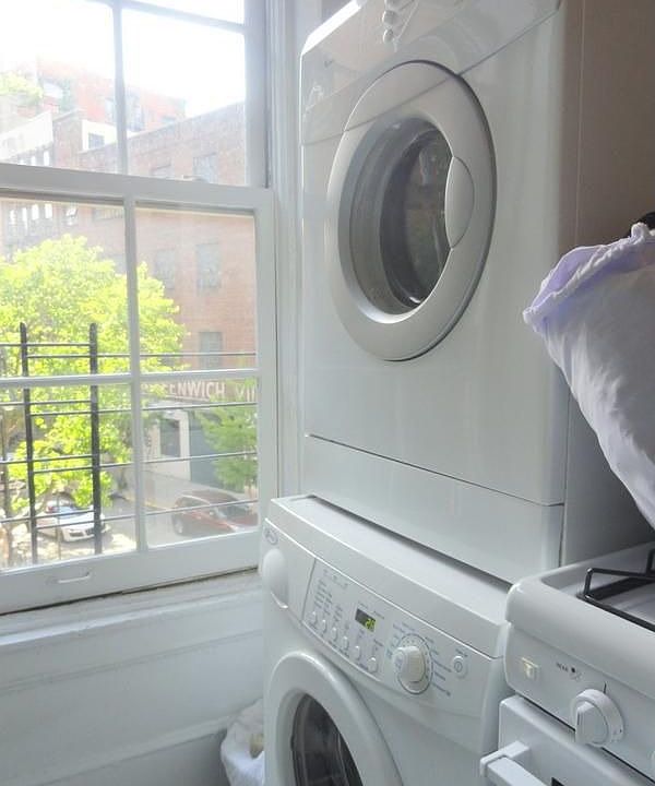 2nd image of 731 Greenwich St APT J34