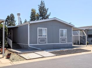 1001 Sylmar Ave SPC 4, Clovis, CA