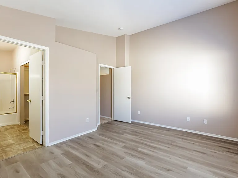 10205 Barrel Ridge St — Photo 9