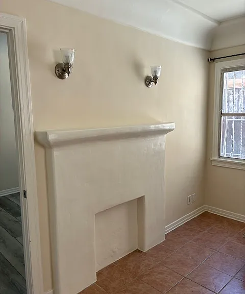 5221 Longfellow St #5221 — Photo 17
