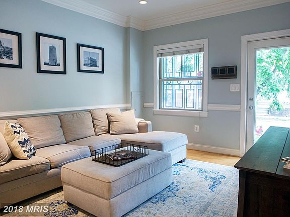 LIGHT-FILLED LIVING ROOM!