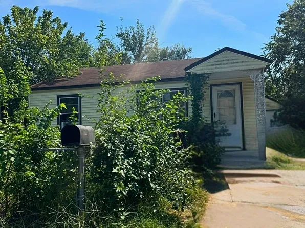 2910 E Woodrow St, Tulsa, OK 74110