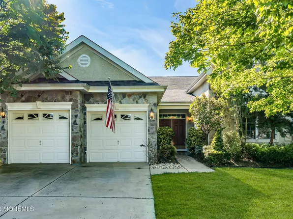 1 Turnberry Place, Jackson, NJ 08527