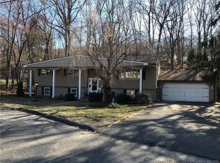 47 Regal Ct #2, Waterbury, CT 06705
